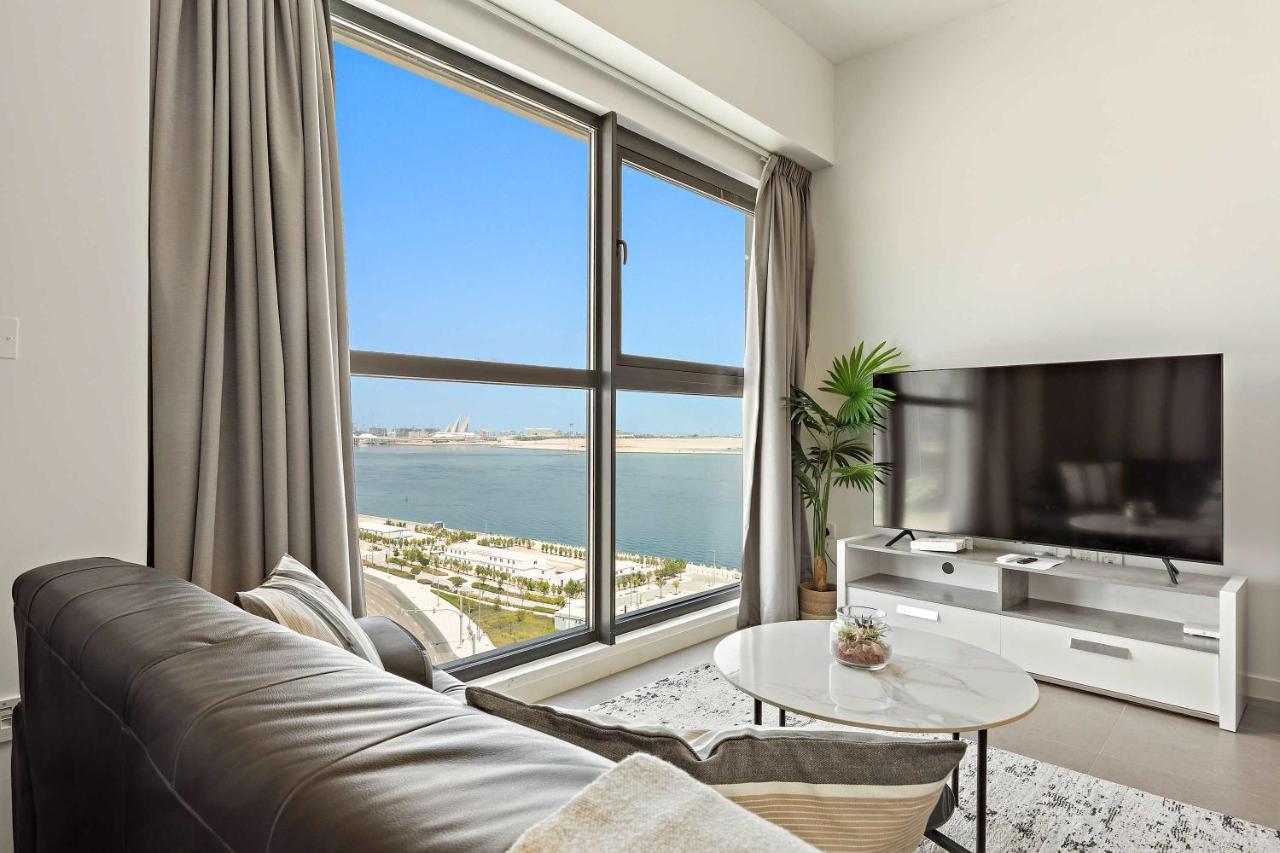 Silkhaus Vacation Homes Chic Studio with Private Beach in Pixel Tower - 3