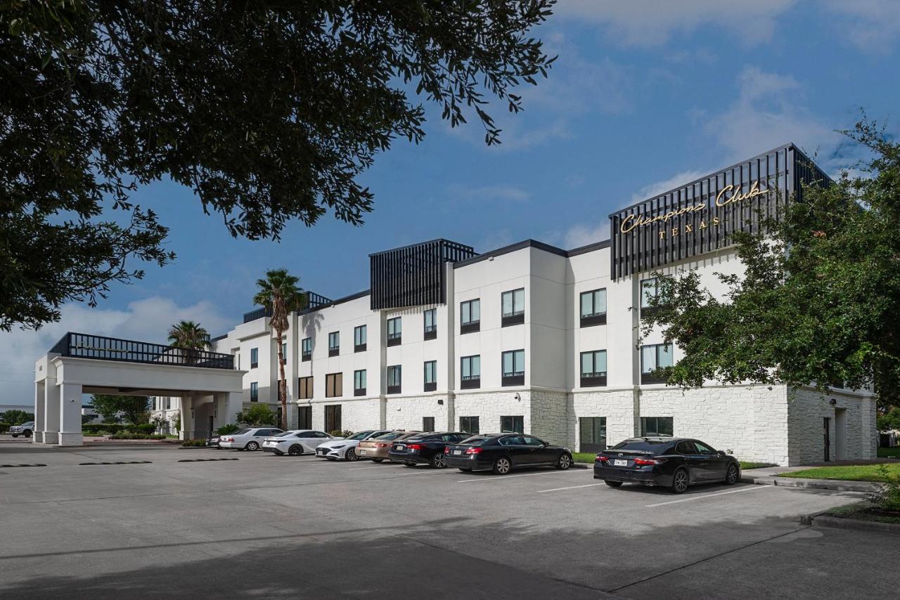 Champions Club and Hotel, Houston Westchase — photo 1