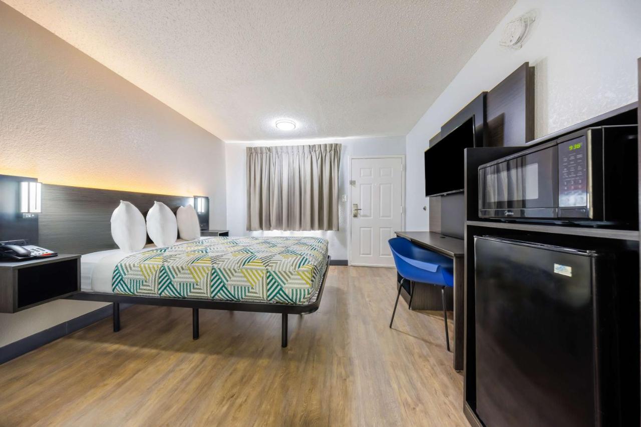 Motel Oasis — photo 21