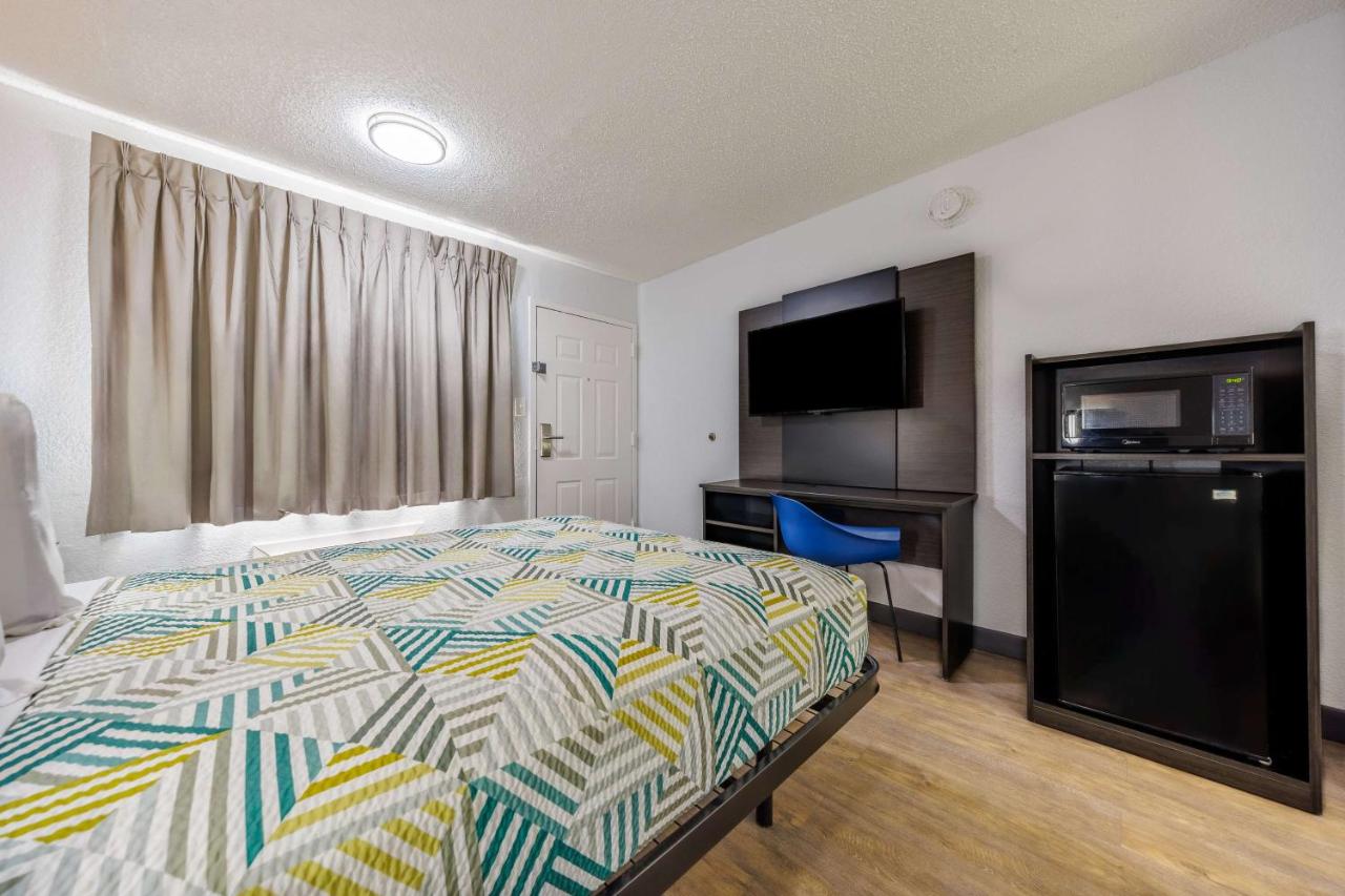 Motel Oasis — photo 22