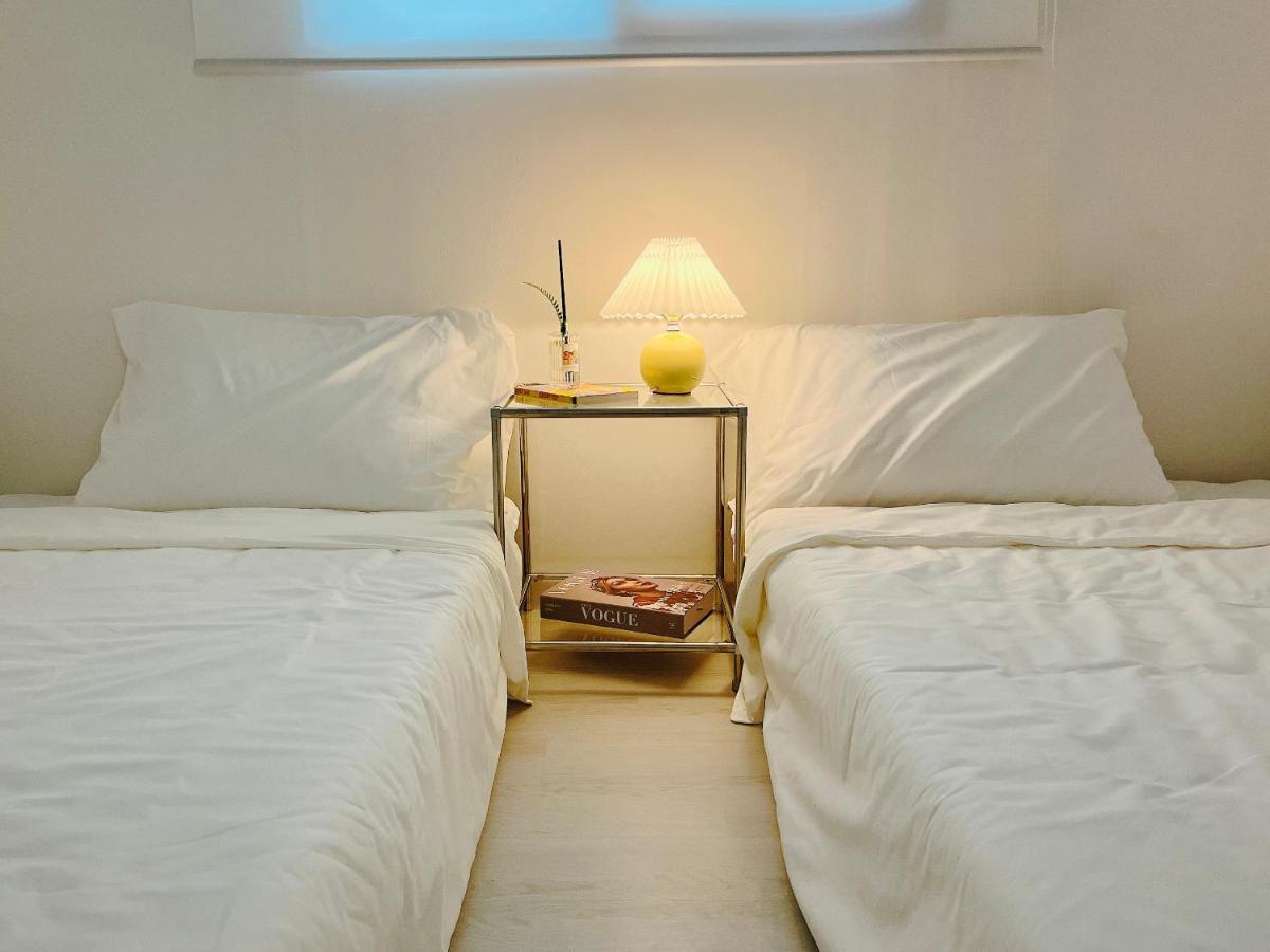 #New #Seoul #Hongdae #3BDS #1BA #private #1FL Sabrina in YeonNam - 2