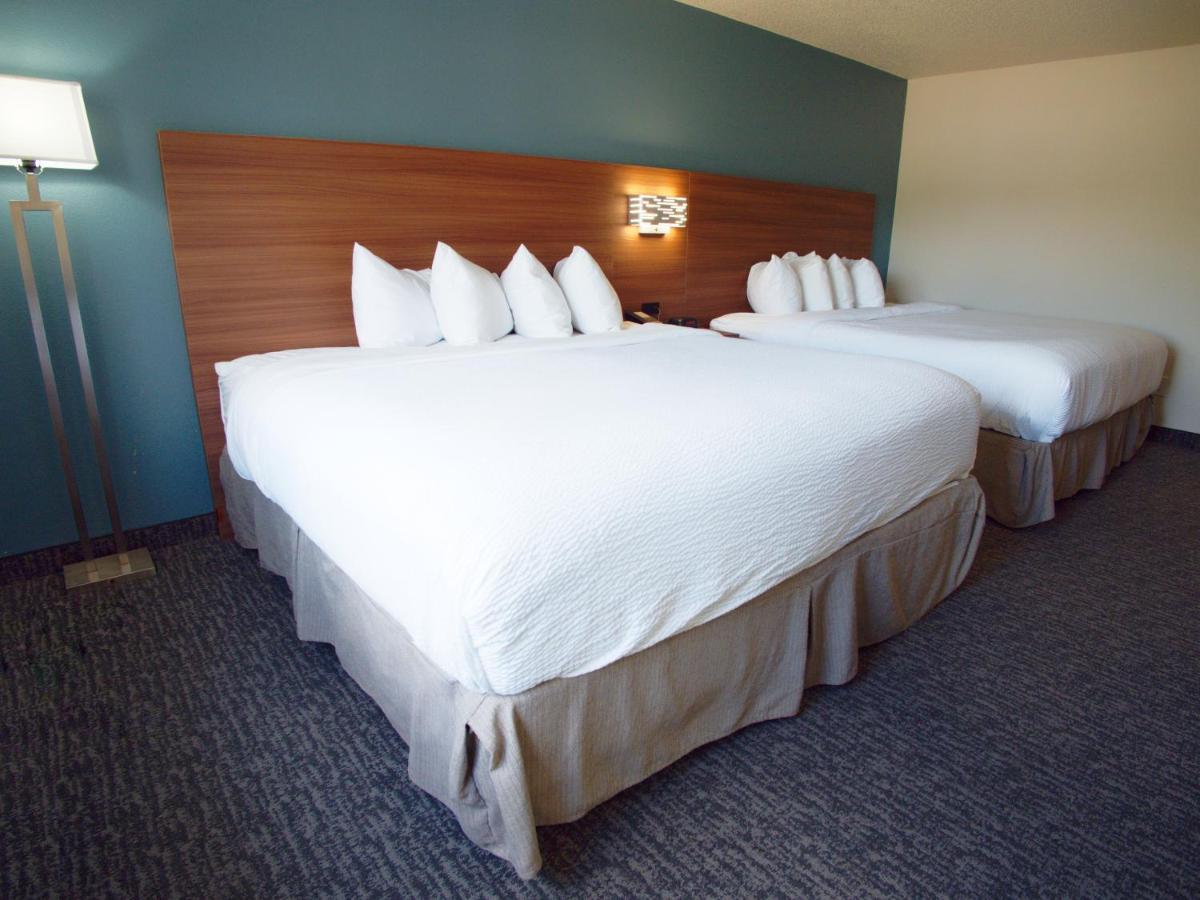 Ramada Inn by Wyndham CDA — photo 20