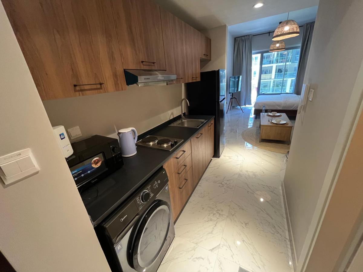 The Chic Retreat, Stylish Studio Close to Yas & Airport - 5