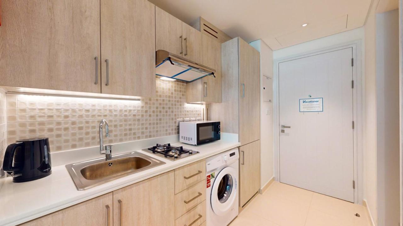 Vacationer Holiday Homes I Chic Studio I Palm Jumeirah I Seven Hotel and Apartments - 5