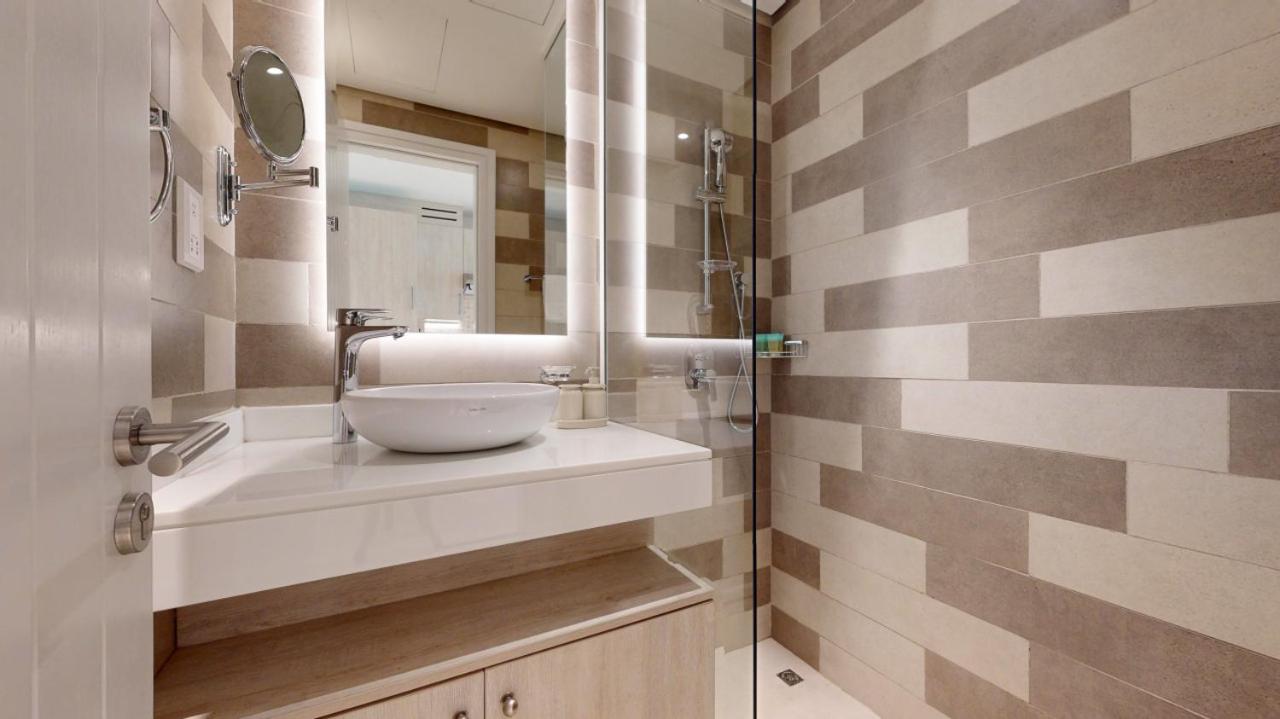 Vacationer Holiday Homes I Chic Studio I Palm Jumeirah I Seven Hotel and Apartments - 3