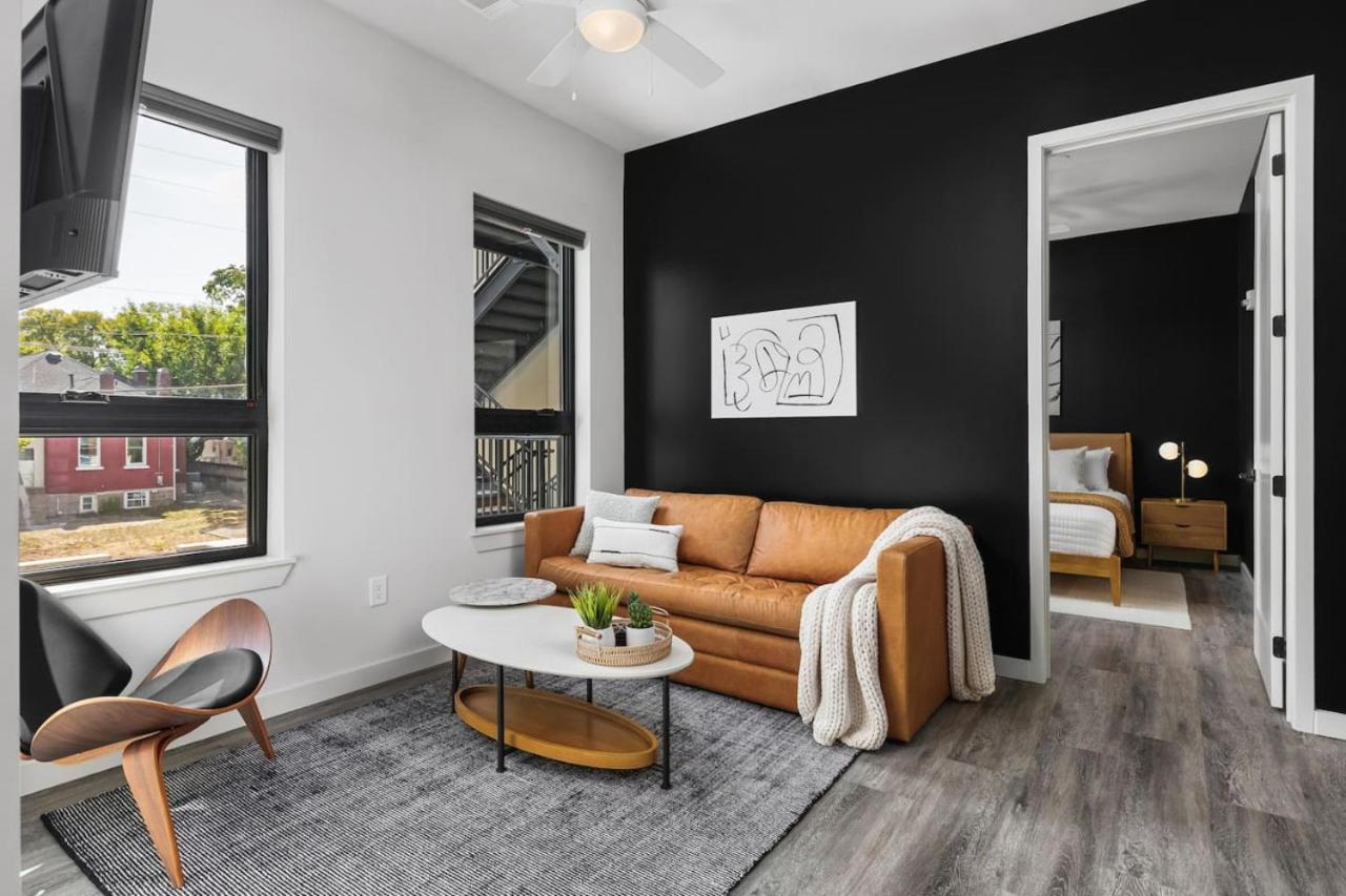 Chic Music Row Condo Rooftop Deck with City View Gym Office and More - 5