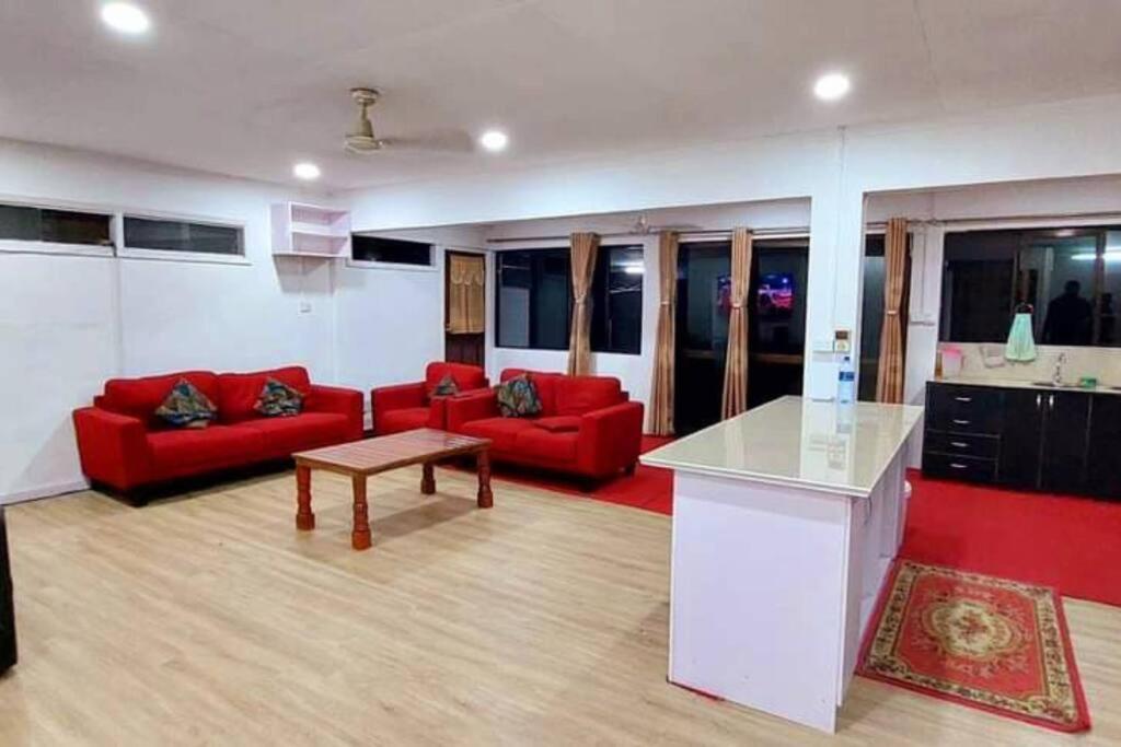 Shuhil Holiday Home