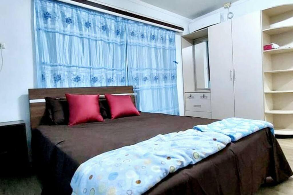 Shuhil Holiday Home - 5