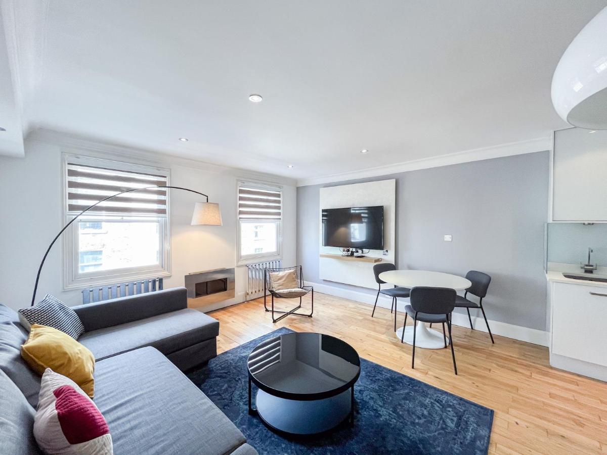 Large and very stylish apartment P1 - 5