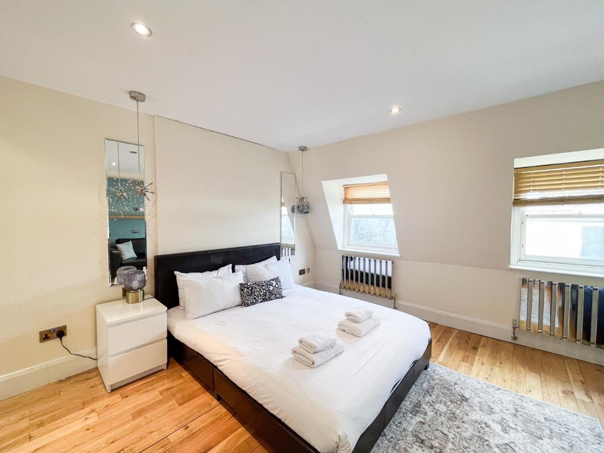 Large and very stylish apartment P1 - 2