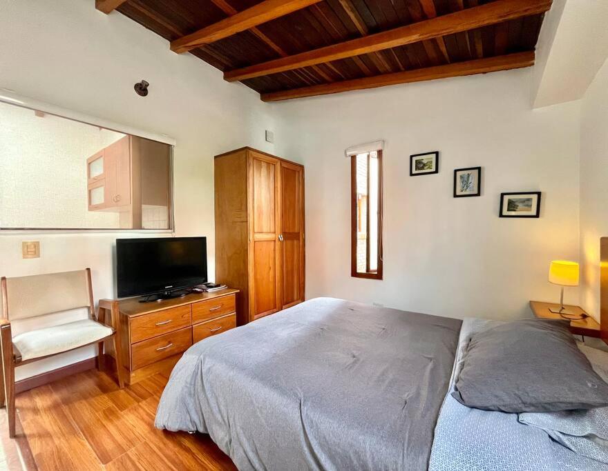 Private Studio-Apartment in Cedritos - 5