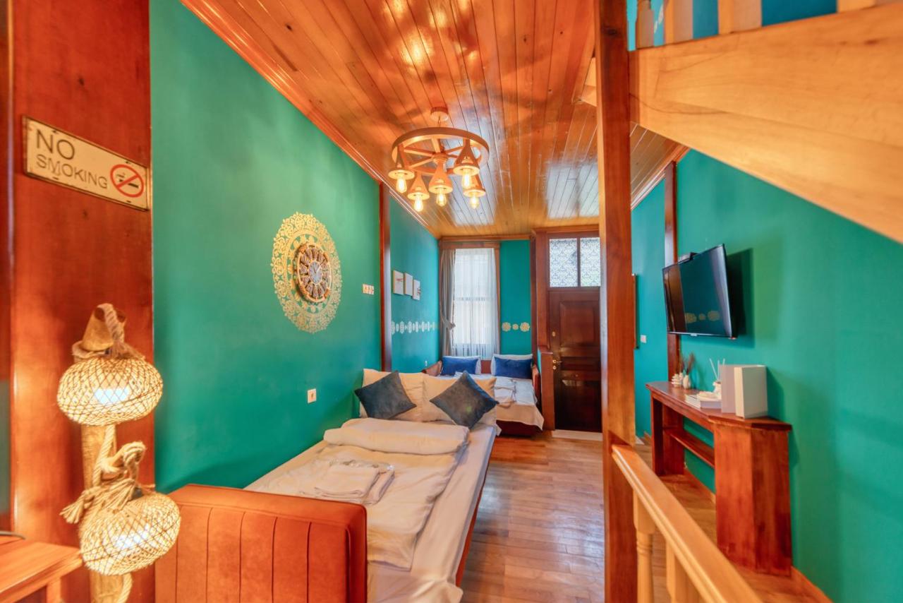 Brown Mansion Oldcity - 5