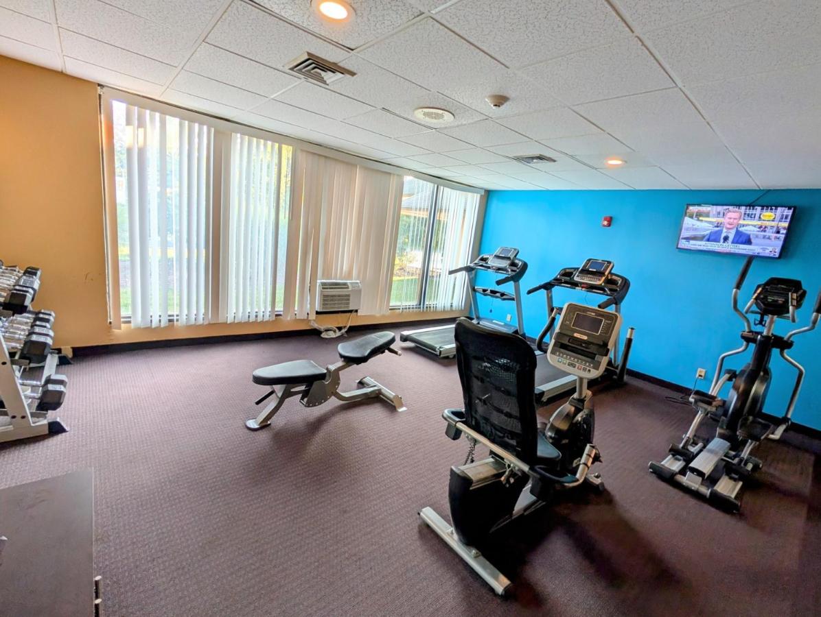 Fairmount Inn & Suites - Stroudsburg — photo 23