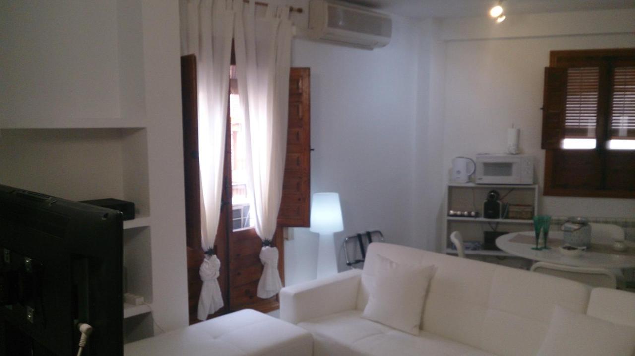 Apartment Alquimista I, Toledo, Spain - Booking.com