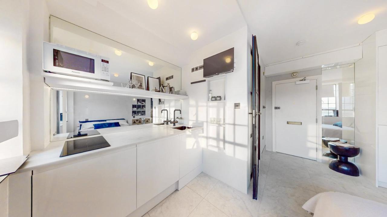 Sloane Cloisters 767 - 5