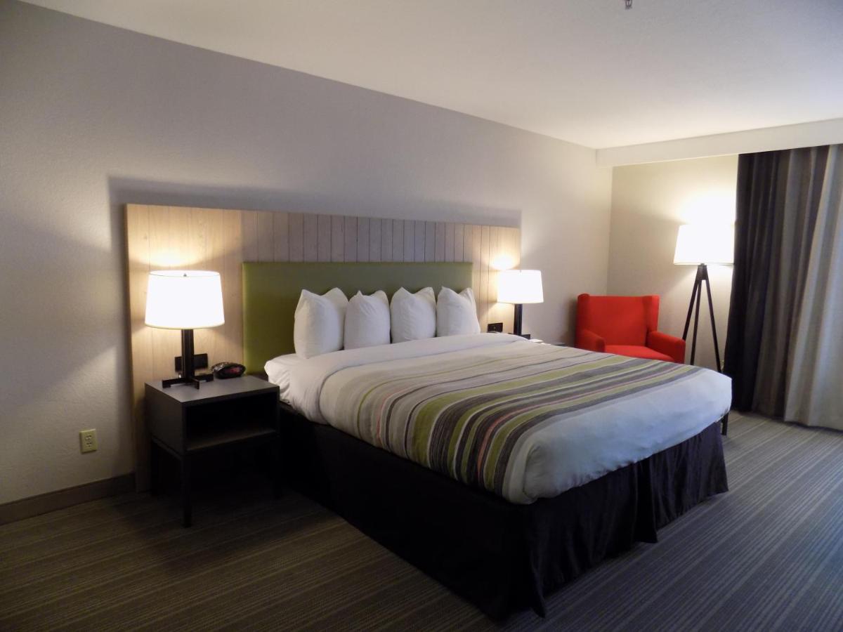 Suites Flagstaff, AZ — photo 18