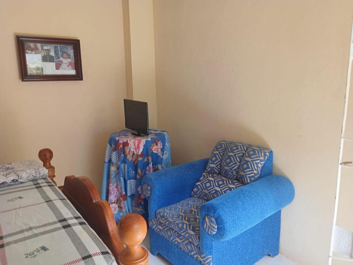 Lovely 1-Bed Cottage in St Catherine - 2