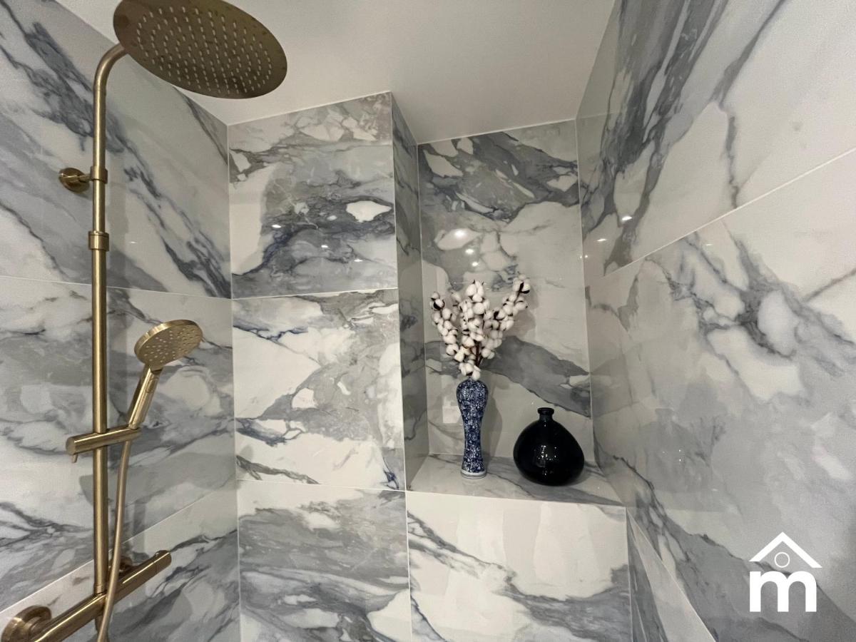 Paris Marais Saint Paul by Melvane - 3