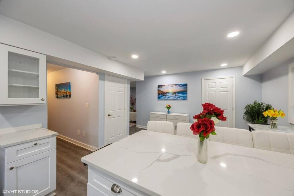 Charming Unit in Yonkers Close to NYC - 3