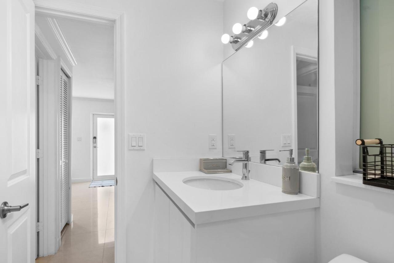 Villa Capri Cottage in the heart of Miami - 3