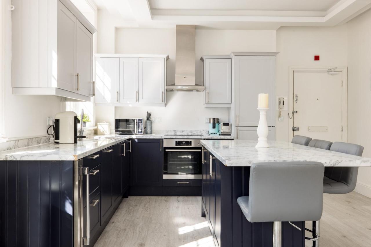 Modern Luxury Soho Apartment - 4