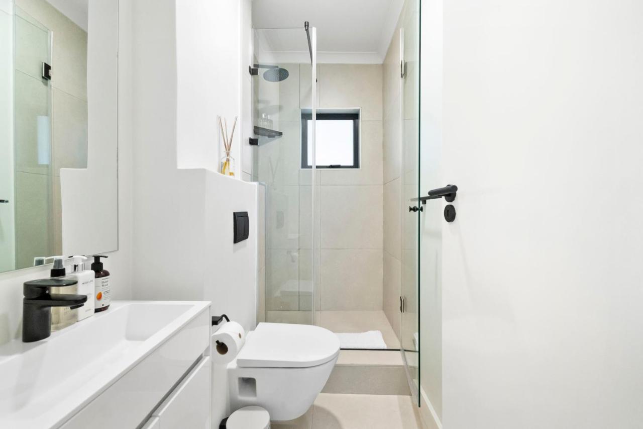 Sea Point Luxury Studio Apartment - The Sage - 5