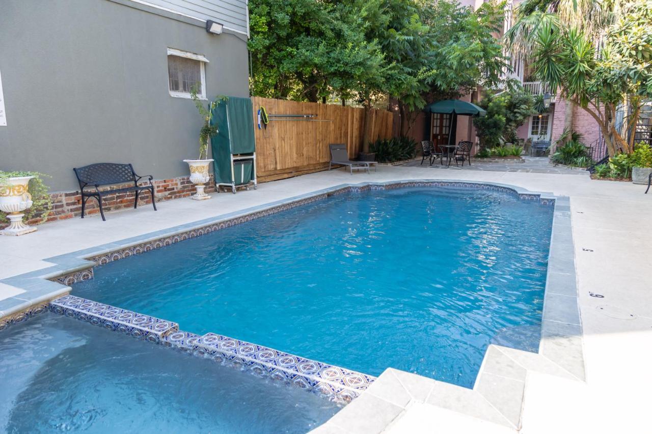 Lamothe House Hotel a French Quarter Guest Houses Property — photo 17