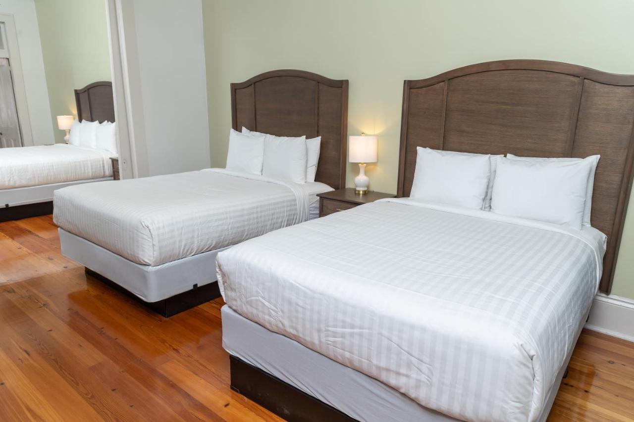 Lamothe House Hotel a French Quarter Guest Houses Property — photo 16