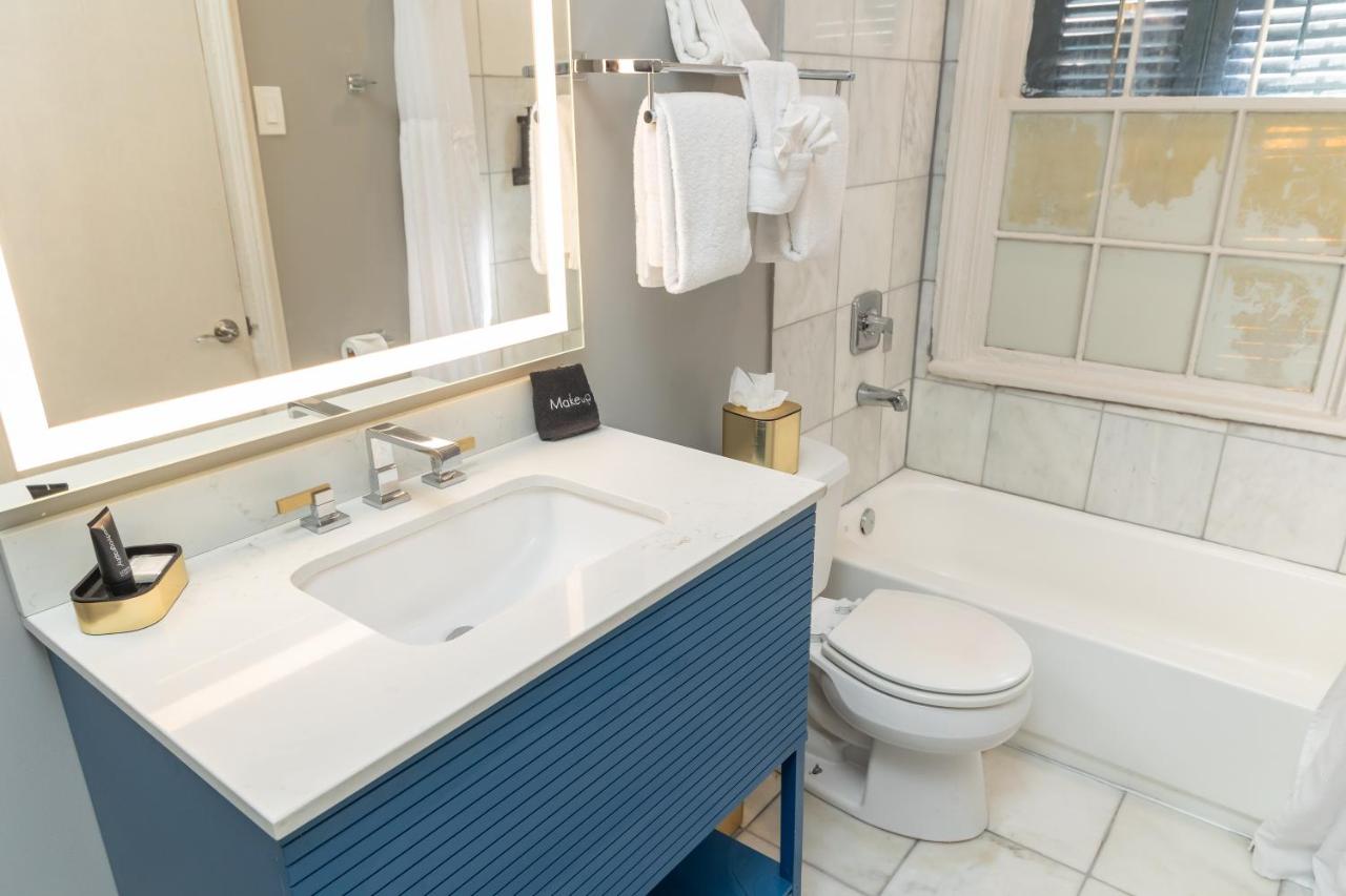 Lamothe House Hotel a French Quarter Guest Houses Property — photo 3