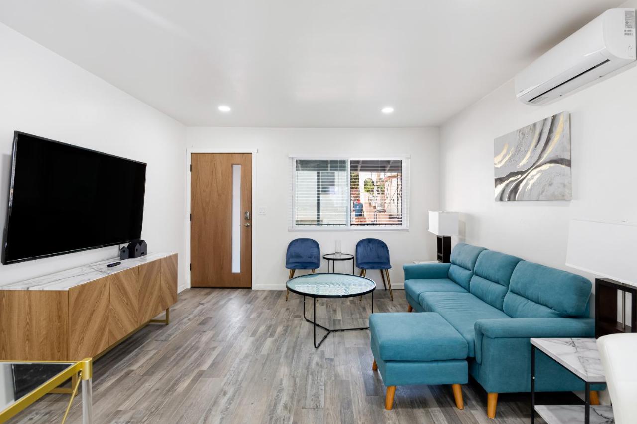 Cozy House Minutes from Downtown - 5