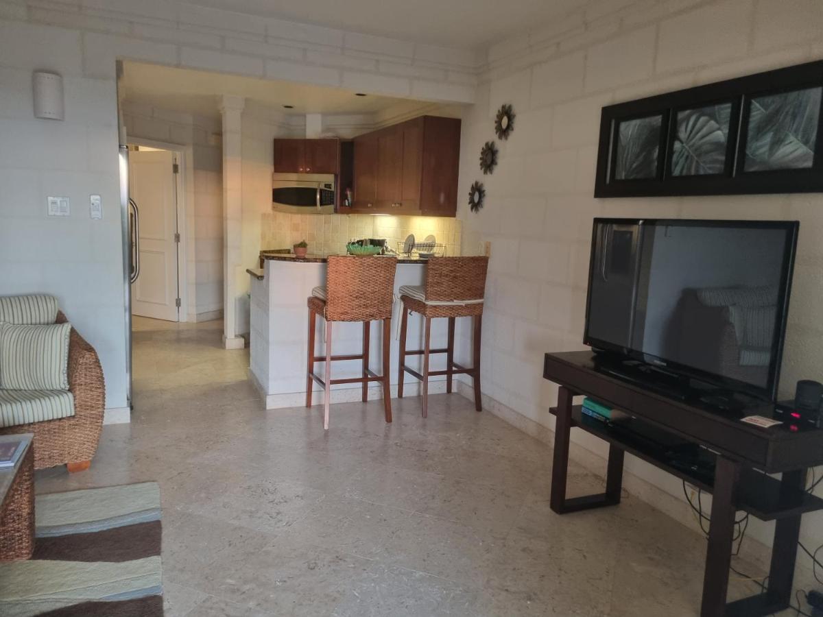 Royal Apartments 1 bedroom apartment sea views - 5