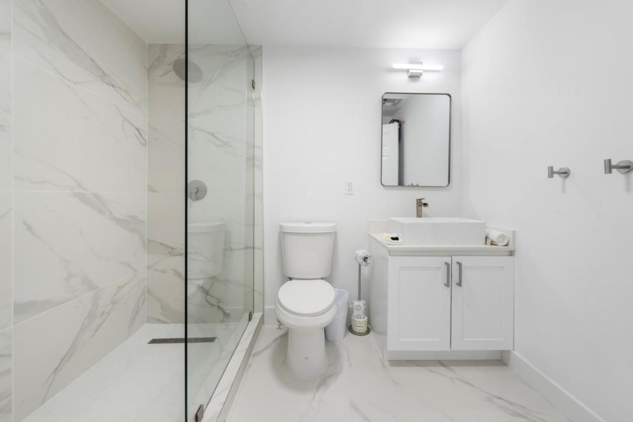 SoBe Ocean Drive Suites — photo 20