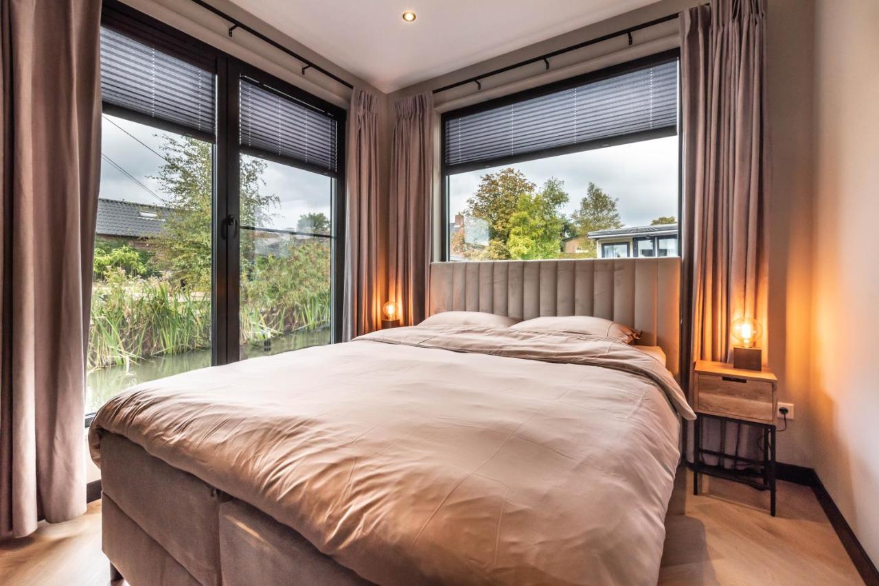 Luxury Watervilla Near Amsterdam And Schiphol - 2