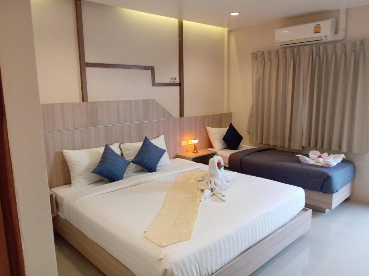 The Way Patong Hotel - 2