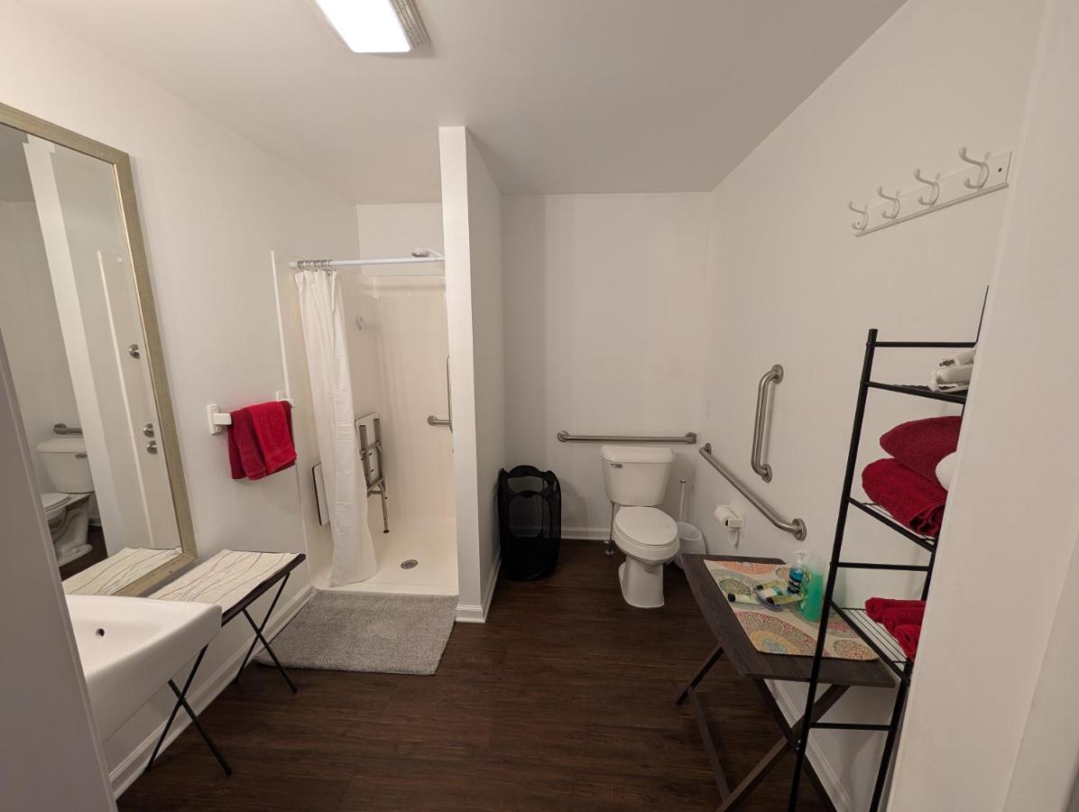 Apple Inn and Suites Cooperstown Area — photo 18