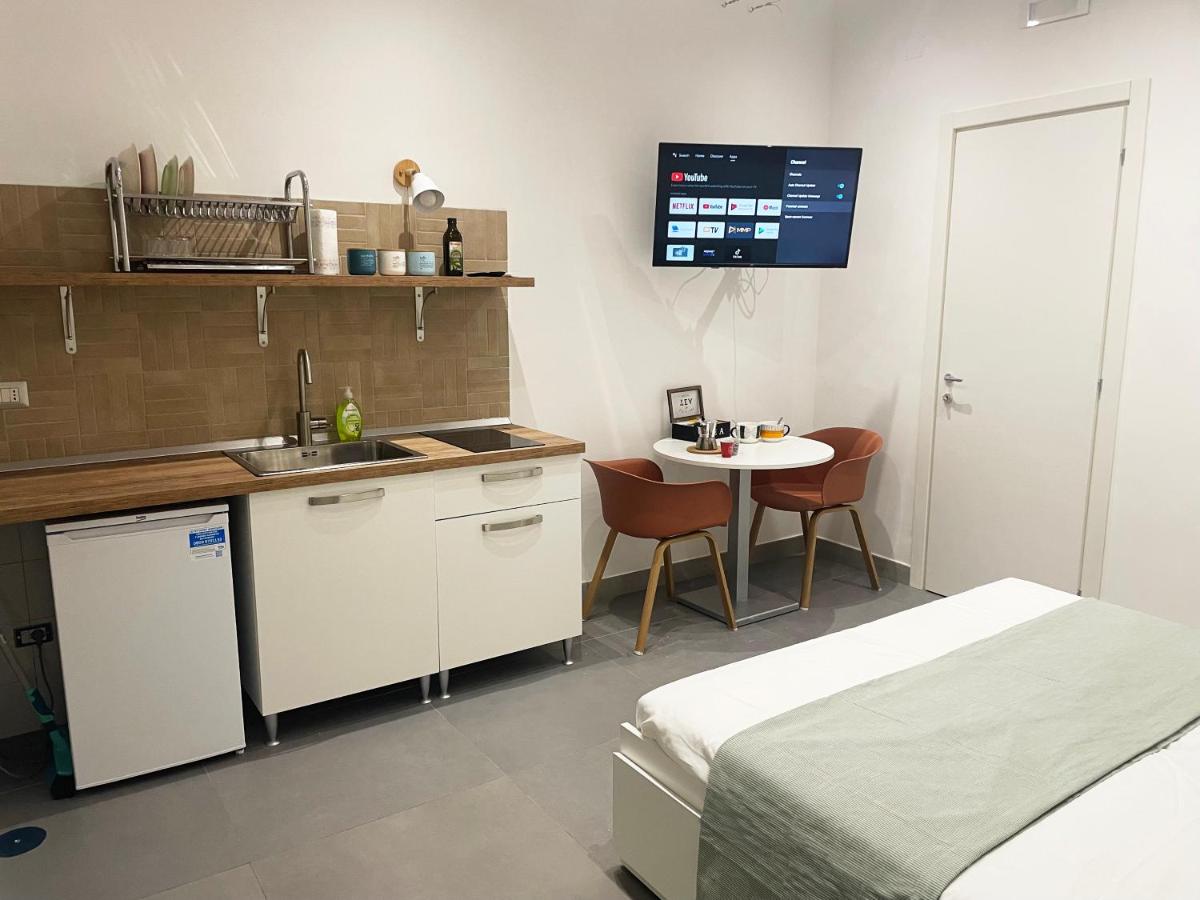 Inner Naples 2.0 - 4