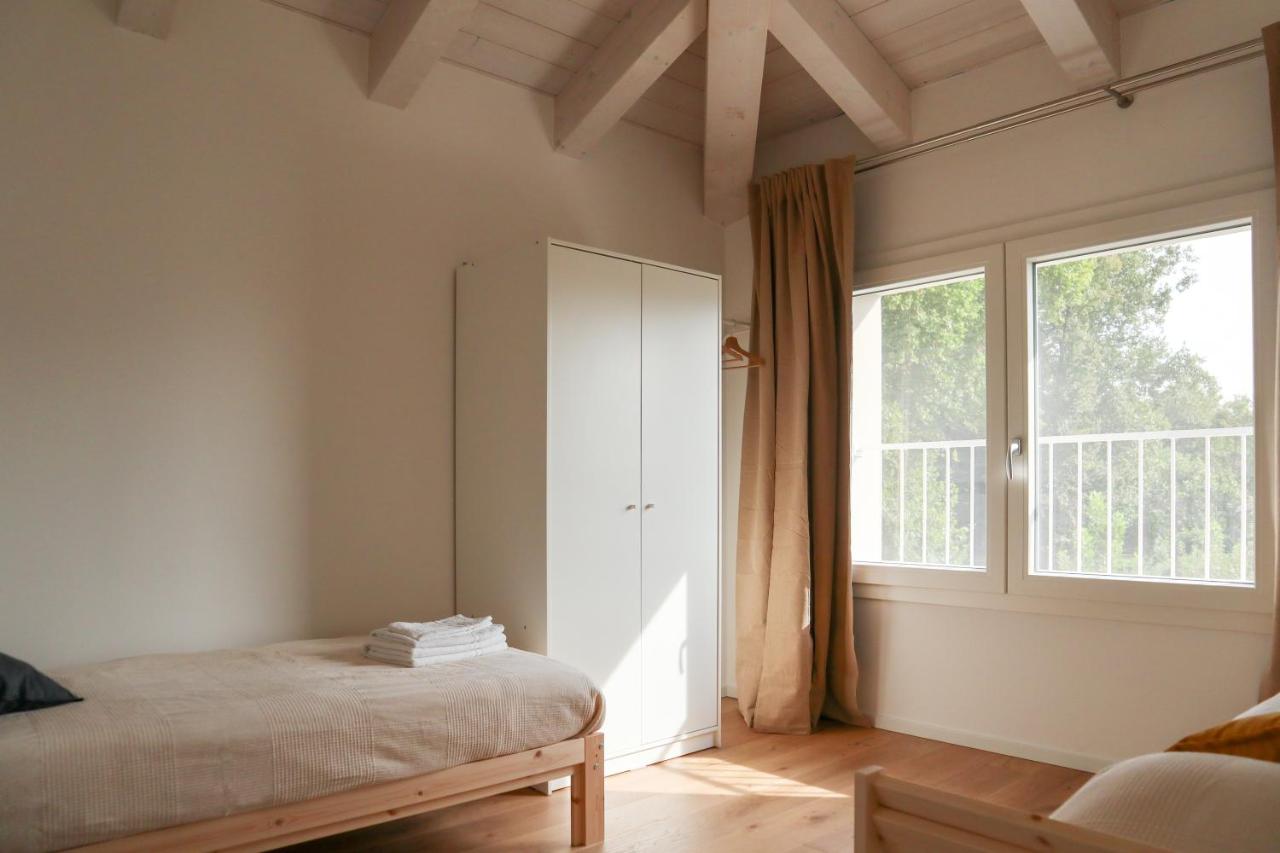 Riviera Venice Apartments - 2