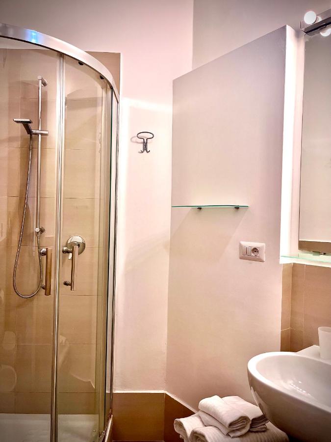 900 Liberty Rooms - 3