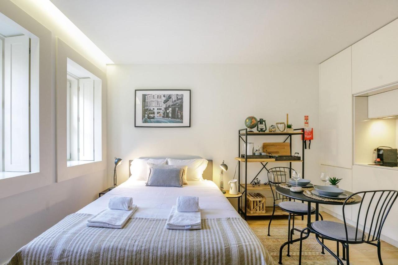 Door 65 - Historical Center Apartments - 2