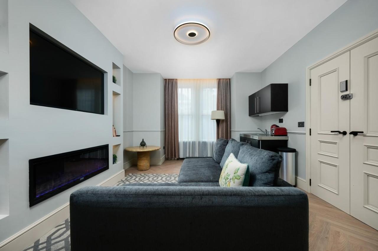 Nine Elms Urban Suites - 5