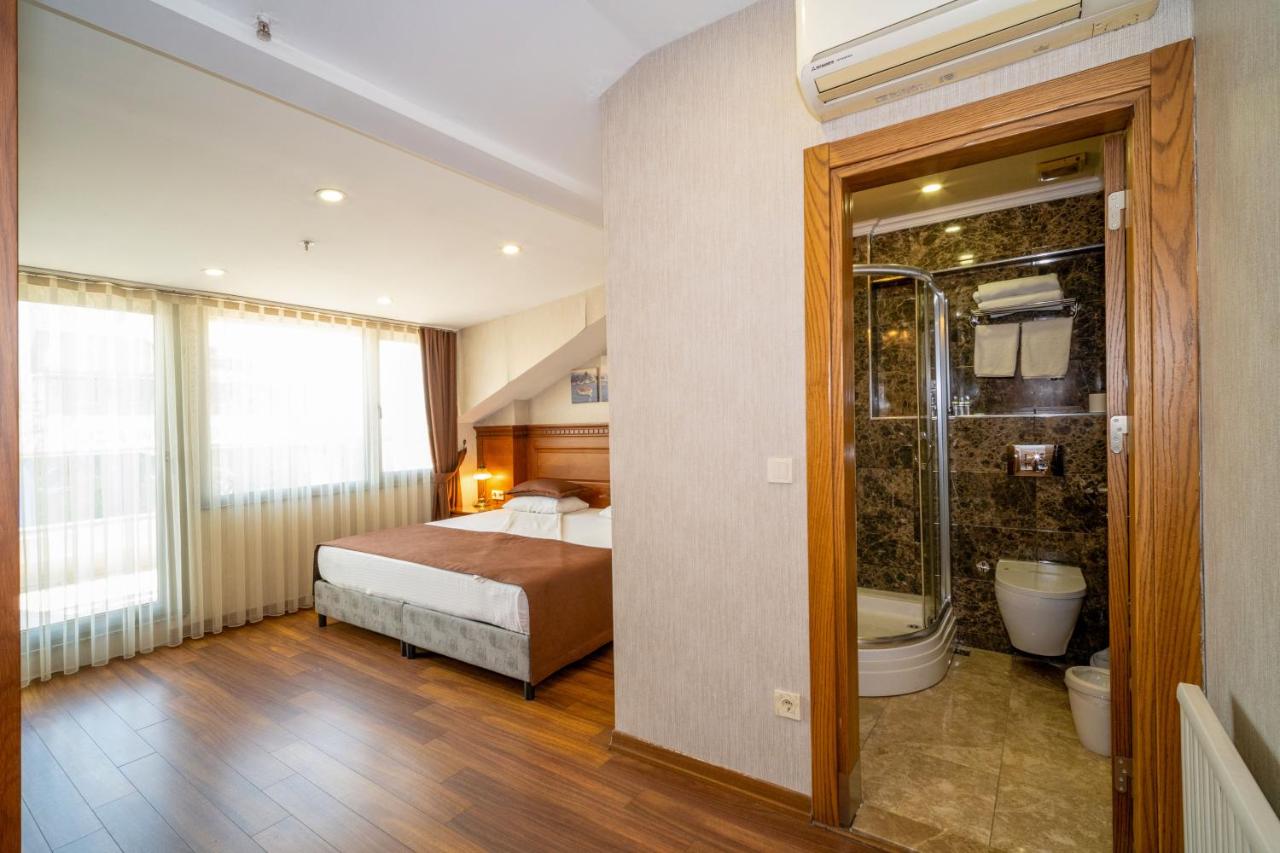 Deluxe Çift Kişilik Oda - Balkonlu