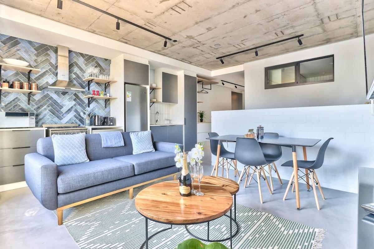 Chic Coastal Couple’s Escape