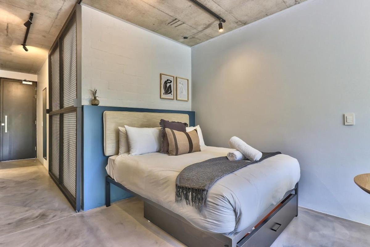 Secure and Near Beach - 4