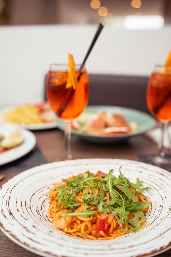 Planet Hotels ONE - Adults Only 16 years - 3