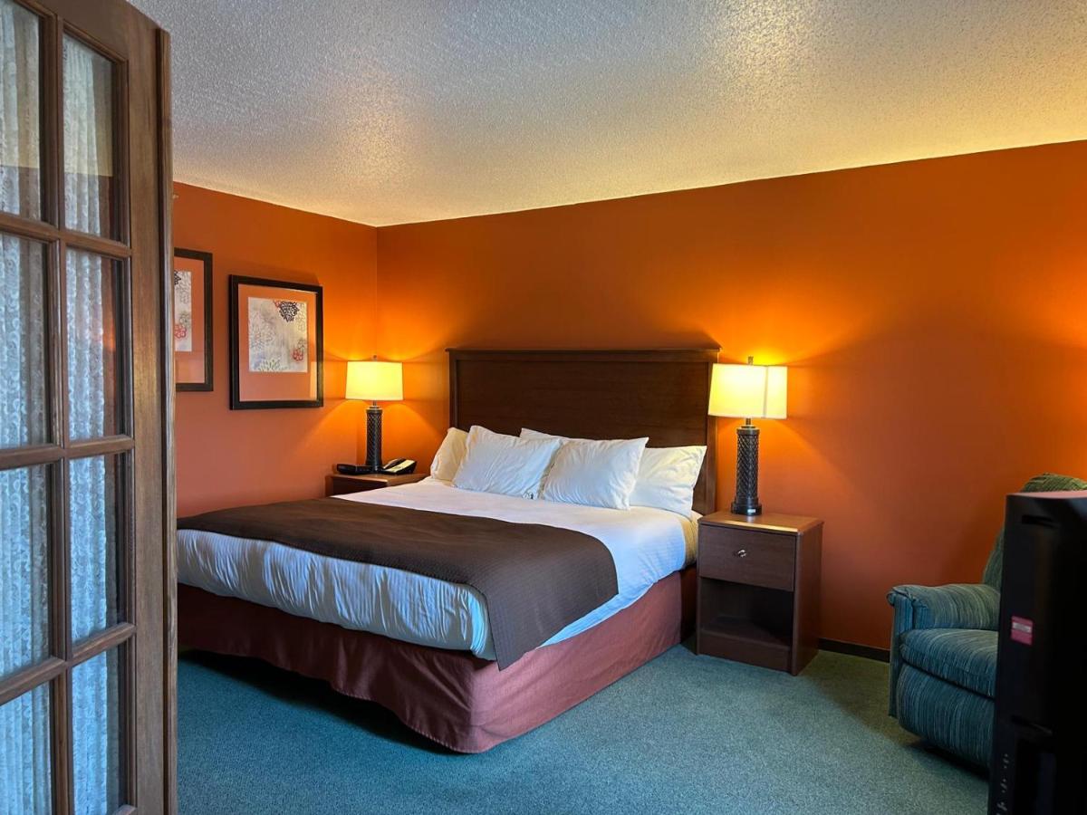Northwoods Inn & Suites Blackduck — photo 7