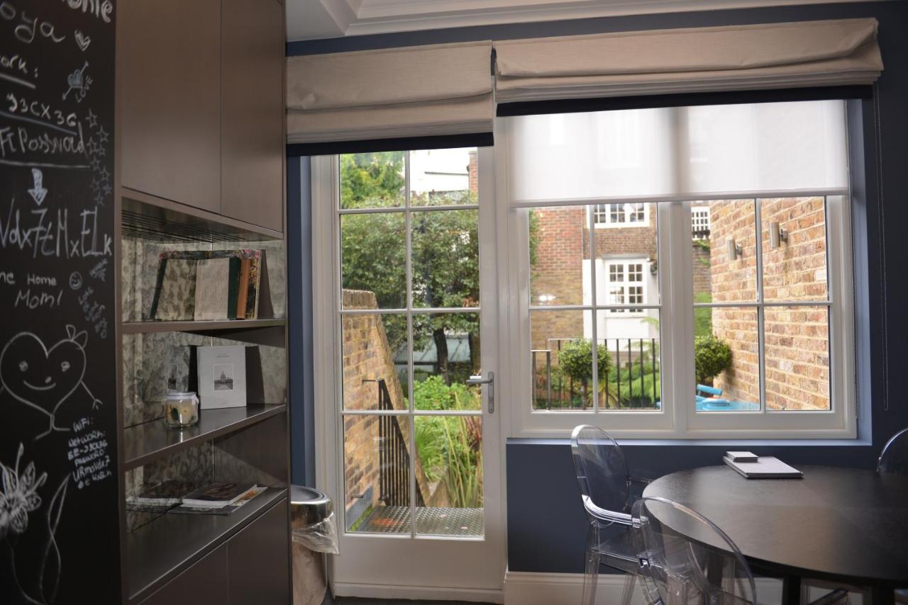 Luxury 4 Bedrooms 5 Baths 2 Receptions Family House with Garden Chelsea - 3