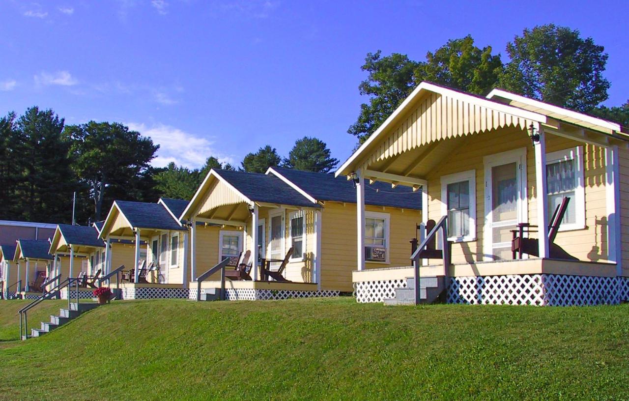 Half Moon Motel & Cottages — photo 10