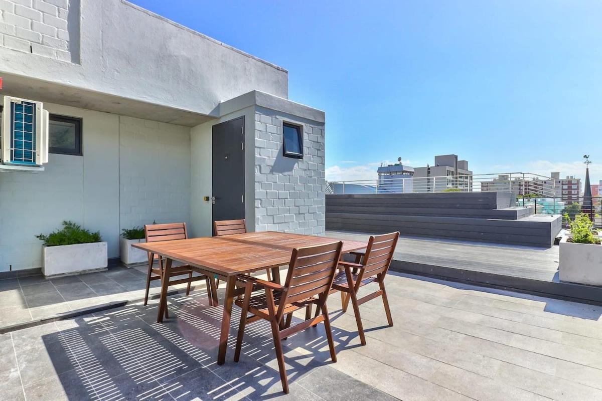 GE 4 on Oliver C · Couples retreat central - 2