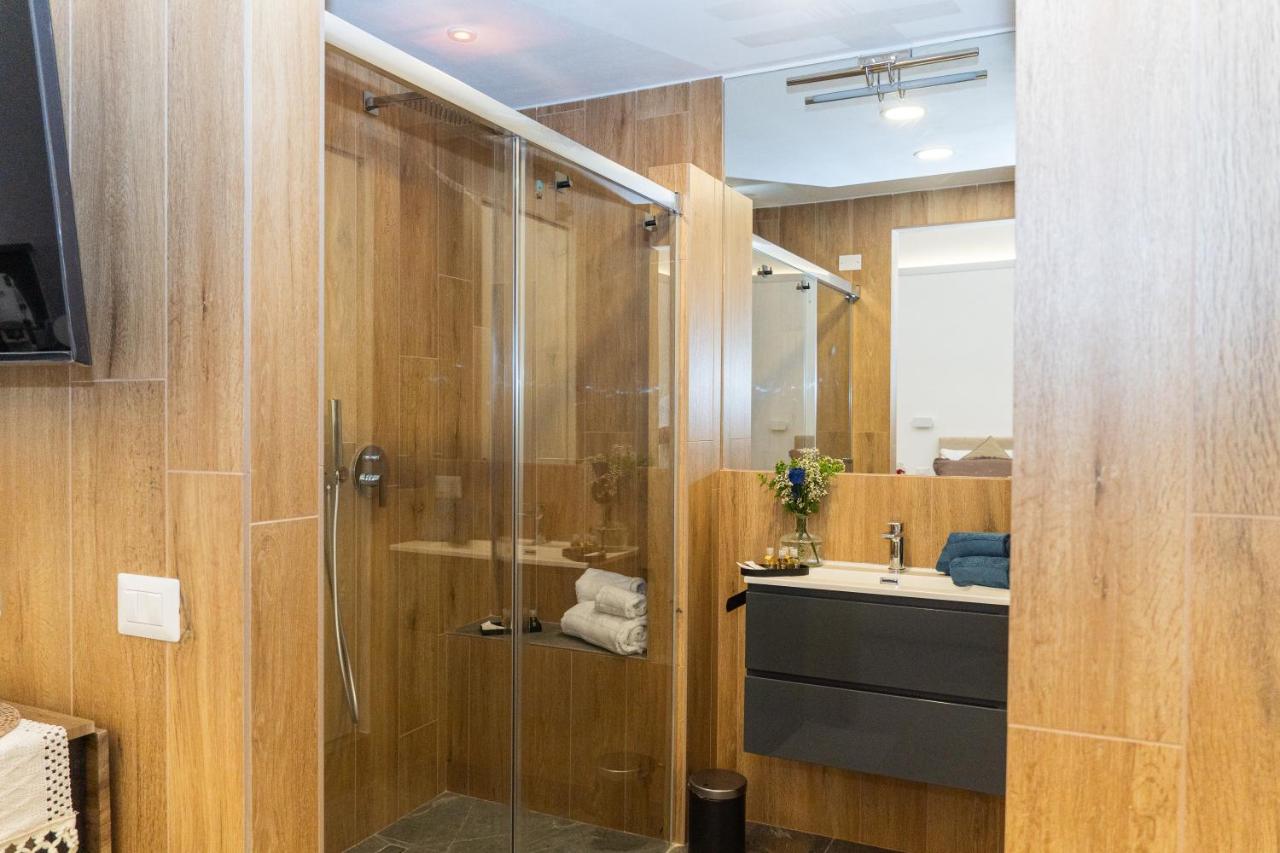 Don Lope Suite-Piazza del Plebiscito - 3