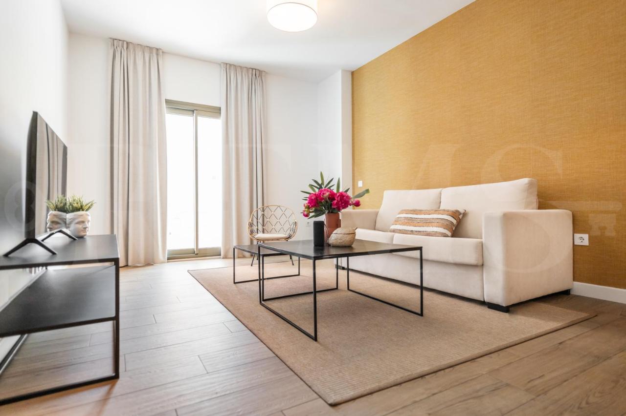 Picturesque apartment with terrace by REMS